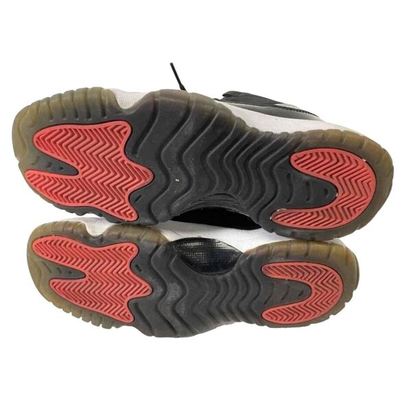 Air Jordan 11 Retro Low Infared Sneakers Size 6Y Black & White Patent Leather Bo - Picture 5 of 8